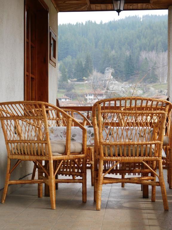 Family Vacation Home Topolnitza Koprivchtitsa Extérieur photo